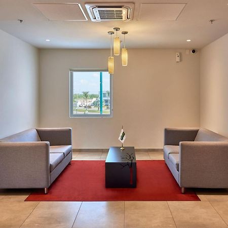 City Express Junior By Marriott Tijuana Otay Eksteriør billede