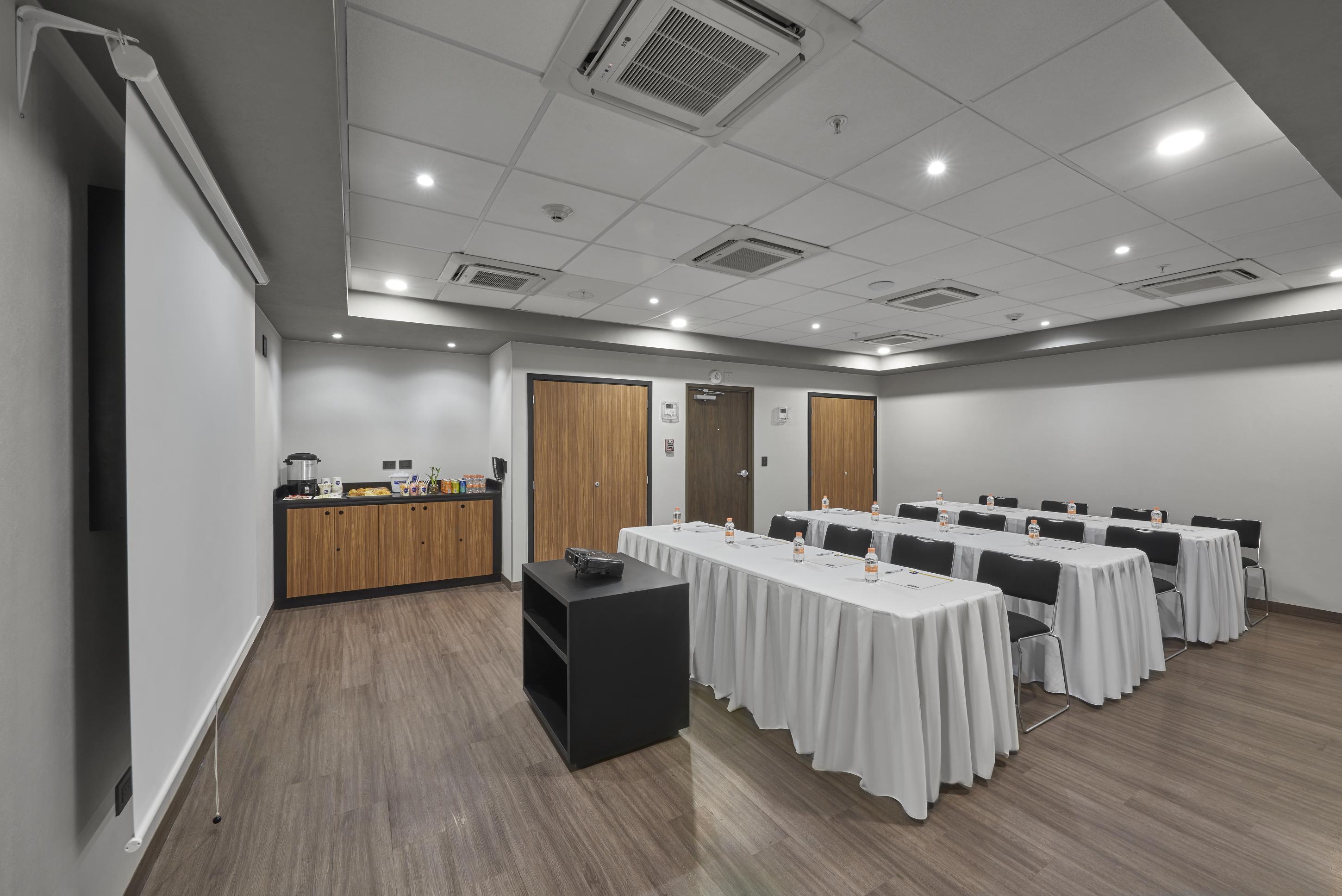 City Express Junior By Marriott Tijuana Otay Eksteriør billede