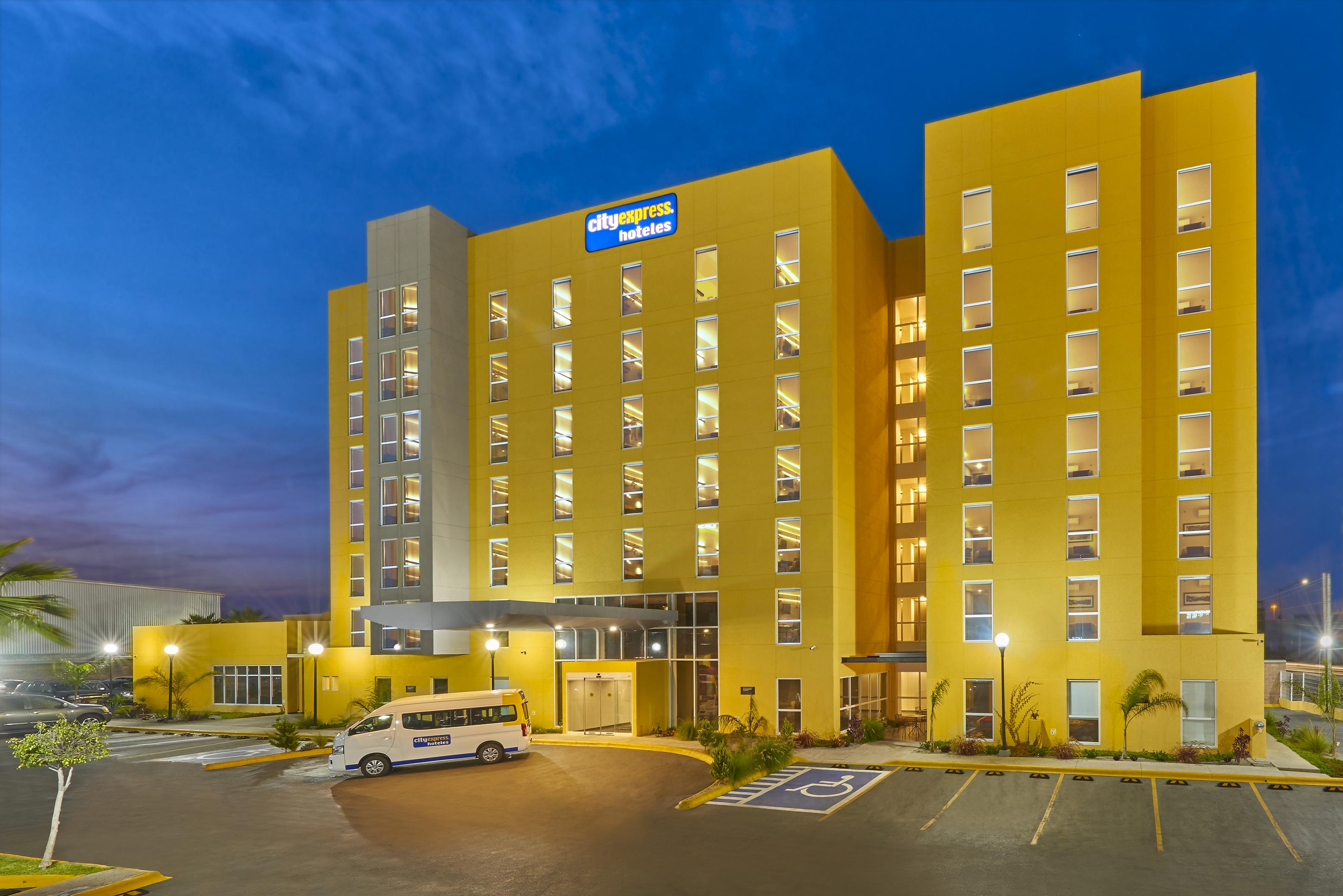 City Express Junior By Marriott Tijuana Otay Eksteriør billede